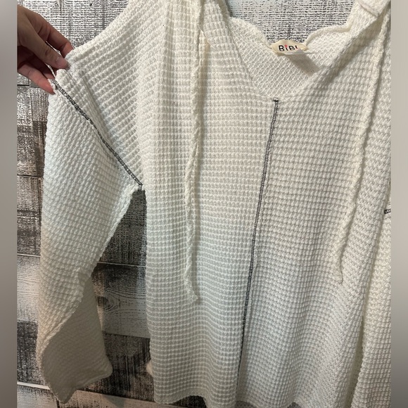 Waffle Knit Hoodie - Picture 2 of 4